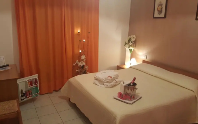 Kiris Hotel