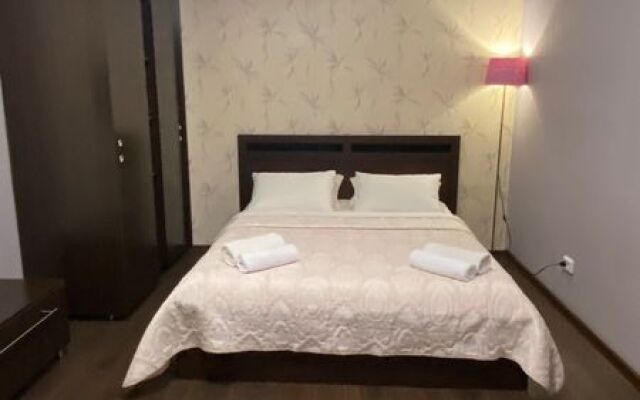 Апартаменты КЛАВИС на ул. Сурикова, д. 17