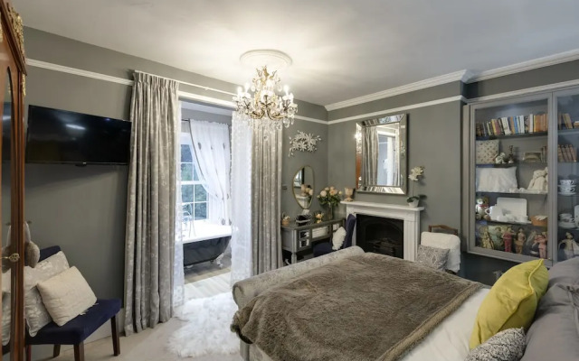 Luxury Georgian Villa 8 Bedrooms Dog Friendly