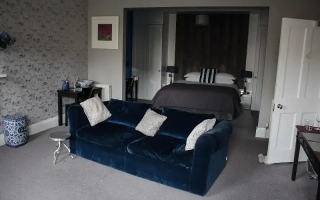 15Glasgow Bed & Breakfast