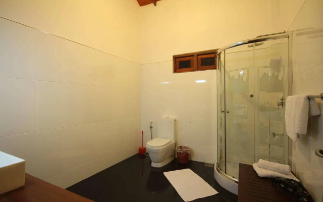 Ronny Cottage