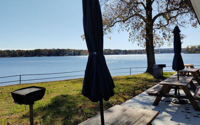 Willow Beach Resort