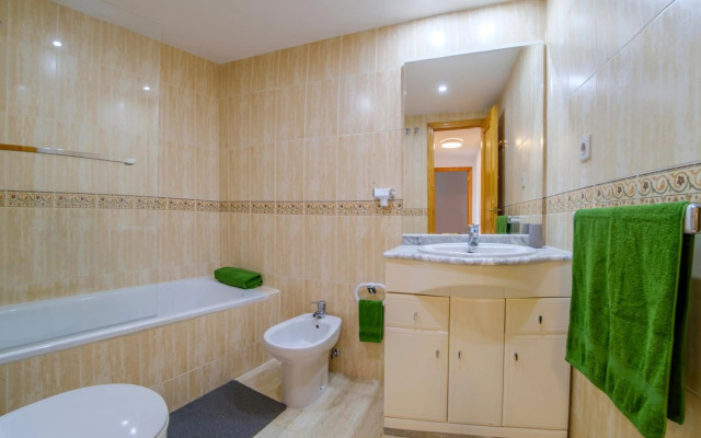 See the Sea Miramar apartment - 150m to the beach