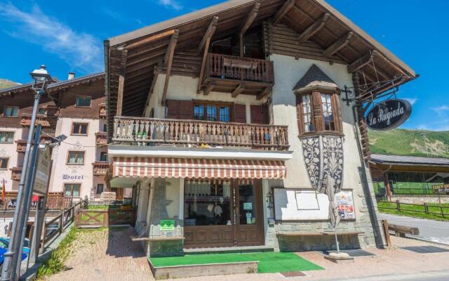 Apartments & Rooms MyHolidayLivigno