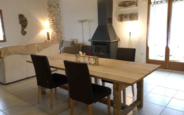 House With 4 Bedrooms in Agde, With Enclosed Garden and Wifi - 3 km Fr