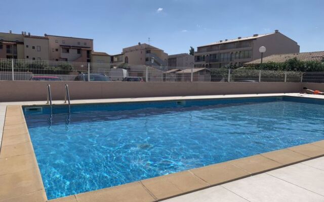 Les Cristallines 34945