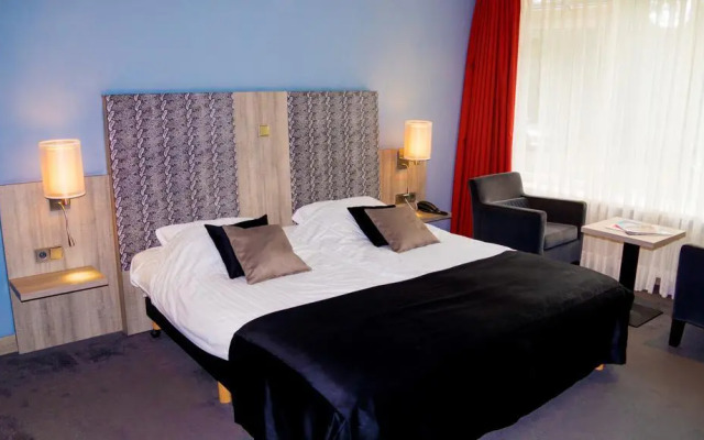 Van der Valk Hotel Hardegarijp - Leeuwarden