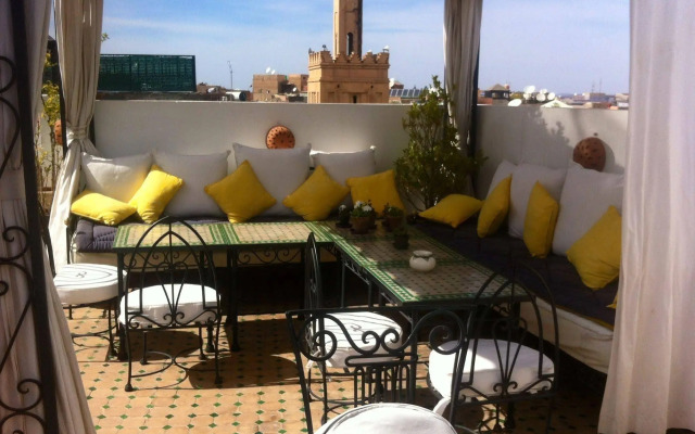 Riad Mouna