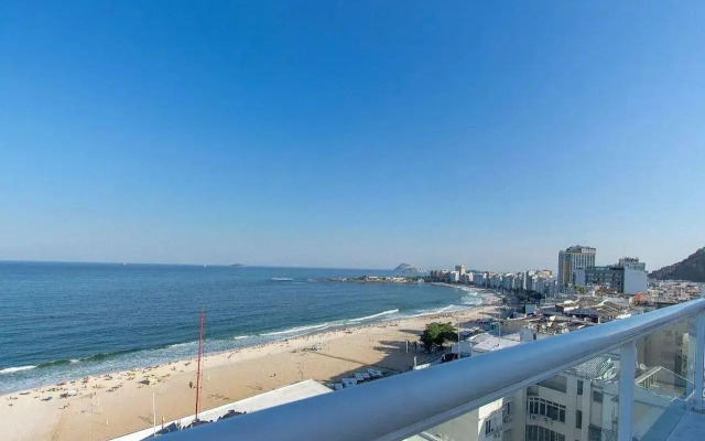 Flat Praia de Copacabana - Pé na Areia