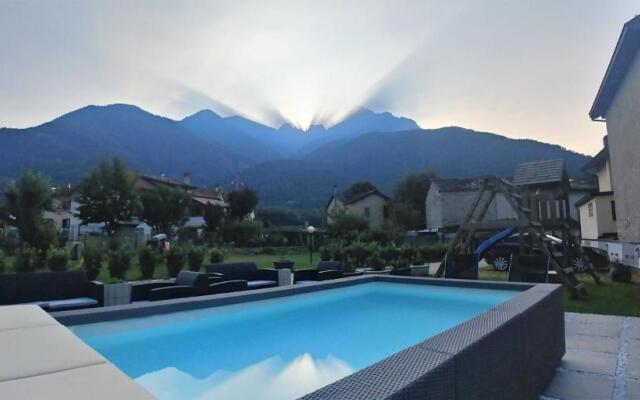 VALCHIAVENNA - B&B - Affittacamere - Guest House - Appartamenti - Case Vacanze - Home Holiday
