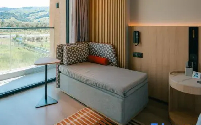 Holiday Inn Express Nalati