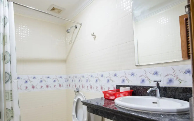 Seng Hout Hotel