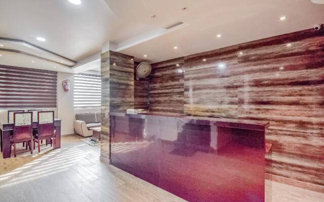 OYO 60026 The Moody Moon Hotel