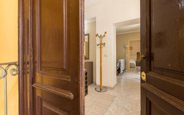 La Casa Del Valentino