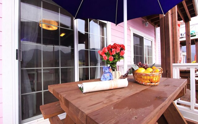 Buan Lakeside Pension