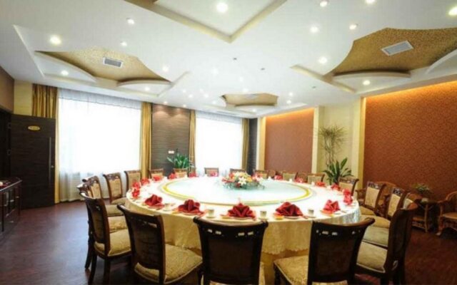 Jinan Xuefu Zhongtian Business Hotel