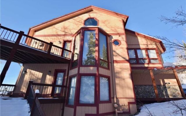 Churchill Lodge Grande