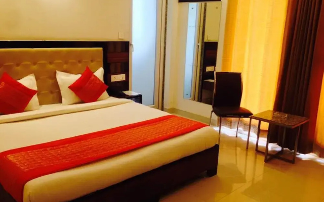 Gazelle Studios by OYO Rooms