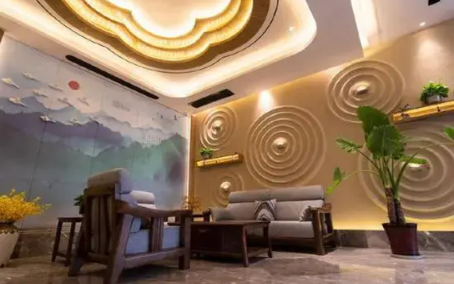 Haiyan Baimei Hotel