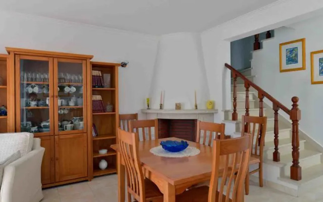 Feels Like Home - Ericeira Flat