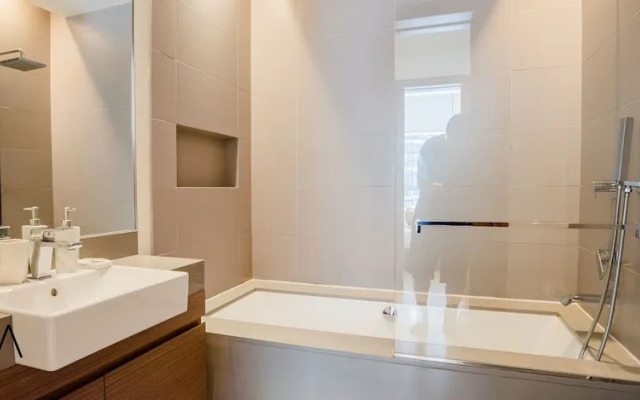 Aya - Sophisticated 1BR Apartment in CityWalk with Views