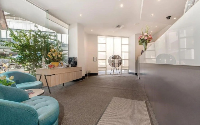 Melbourne South Yarra Central Apartment Hotel