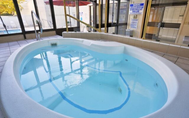 Salt Lake Plaza Hotel SureStay Collection by Best Western