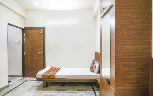 Fabhotel City Palace I