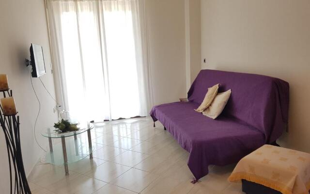 Elani Apartments (Lofos Elanis)