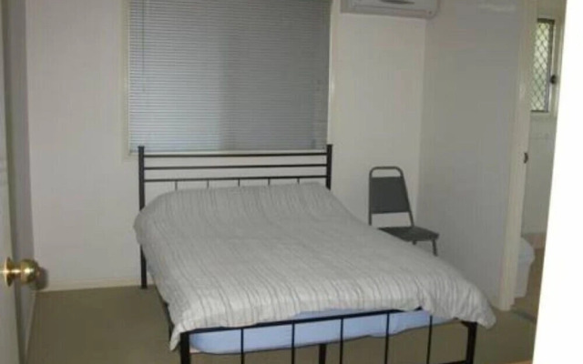 Budget Accommodation Salisbury Studio 4