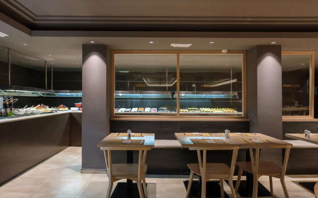 Отель Cabot Cap de Mar