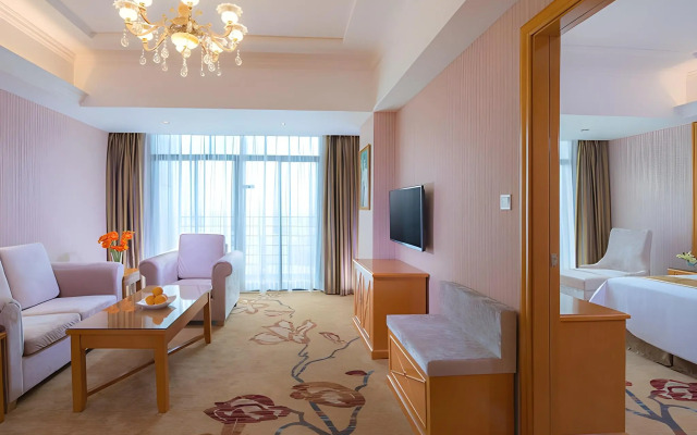 Vienna Hotel Huizhou Chenjiang Avenue