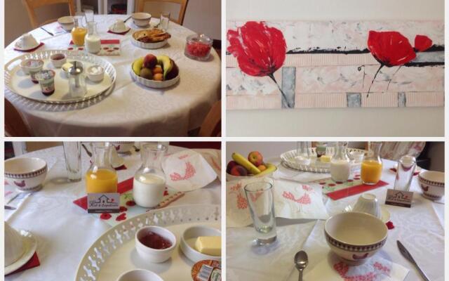 Villa miel et coquelicots