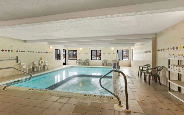 Quality Inn Traverse City