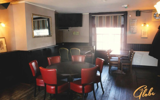 The Globe Inn