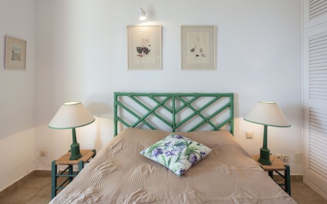 Glyfada Homes Resort
