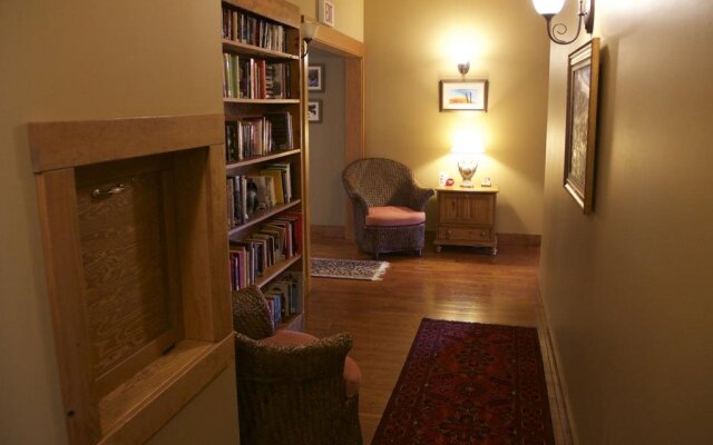 Vagabond Lodge at Kicking Horse Resort