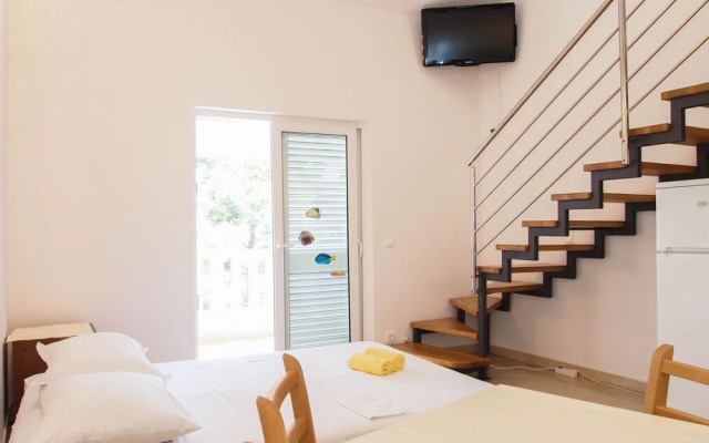 Anka - Amazing Location - SA5