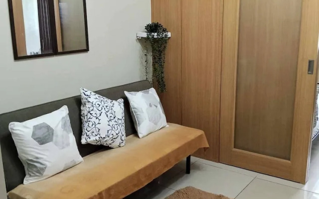 Serene Pasay Getaway - Entire Apartment for Rent