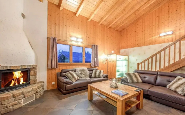 Exceptional Chalet With Outdoor Bubble Bath