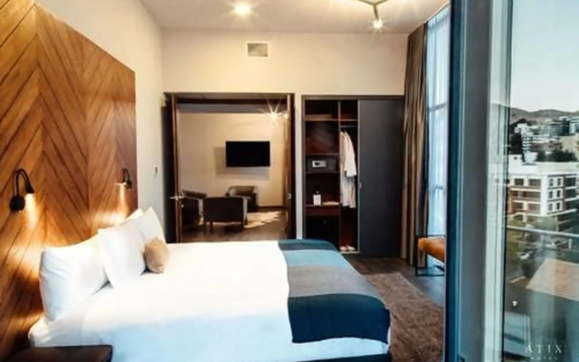 Atix Hotel