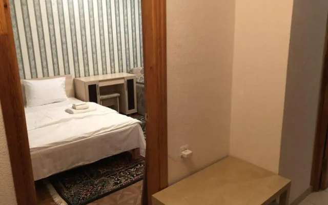 Hostel Leningradskiy 8