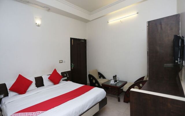 OYO 19334 Flagship Shanta Inn Charbagh