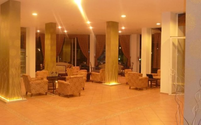 Mira Garden Resort & Hotel