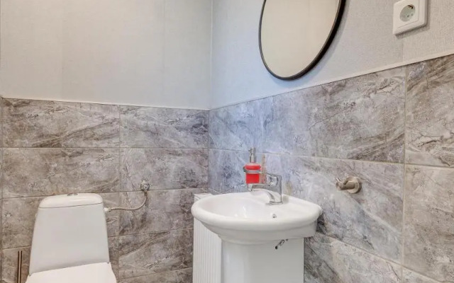 Bucharest Airport Suites & Villas