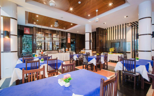 77 Patong Hotel & Spa