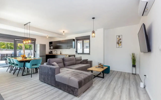 Holiday house GOSTINJAC I