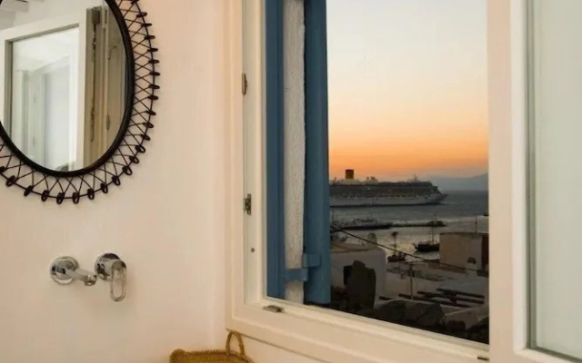 Mykonos High Cloe