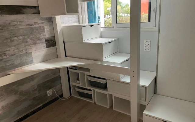 3 Pieces Avec Terrasse Entre Plage Et Centre Ville