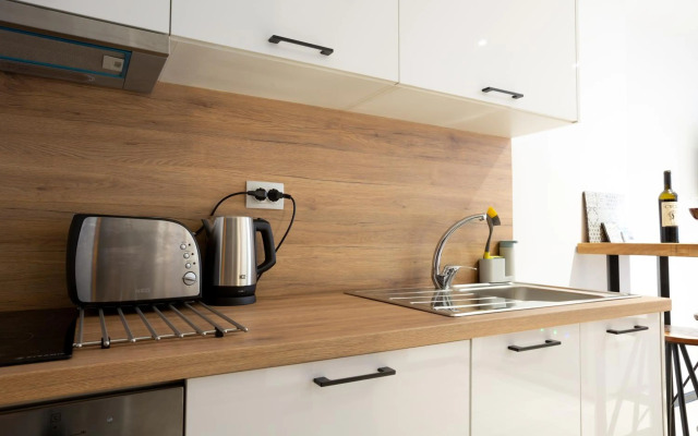 Lovely 1 Bedroom Apartment 5min FROM THE SKI LIFT!